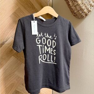 Rylee + Cru Black Short-Sleeve 'Let the Good Times Roll' Graphic Tee